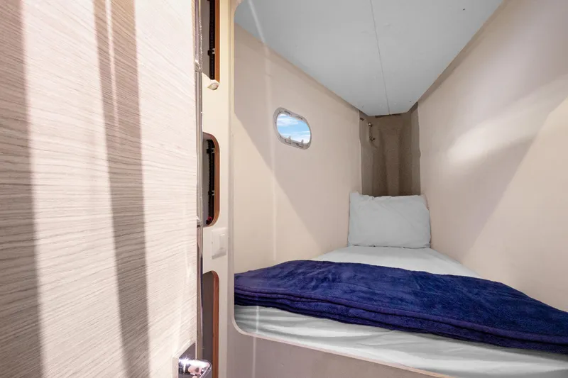 Satori Yacht Photos Pics 