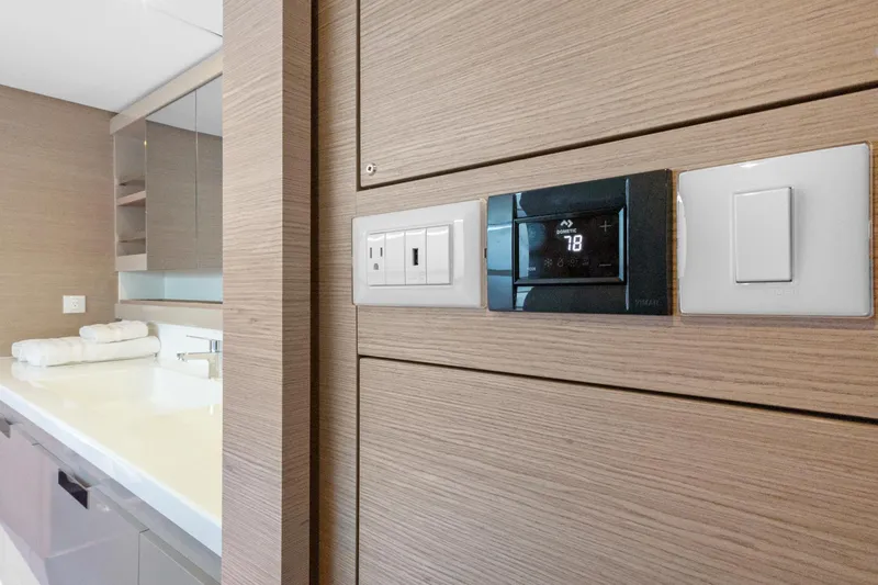 Satori Yacht Photos Pics 