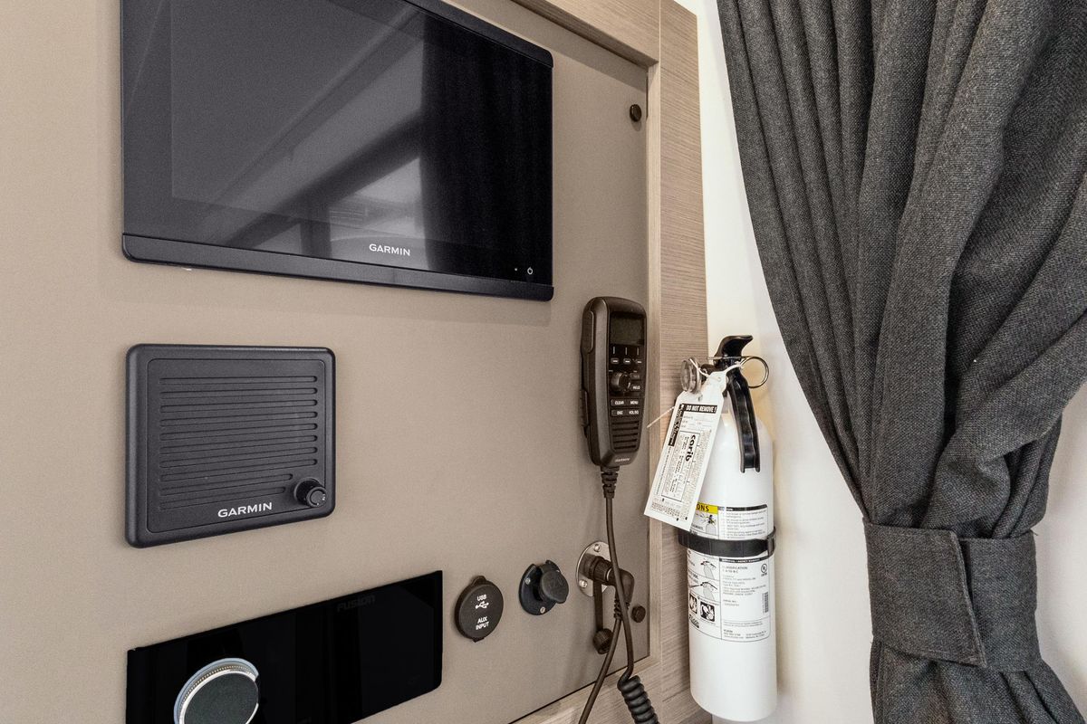 2022 Fountaine Pajot 47 