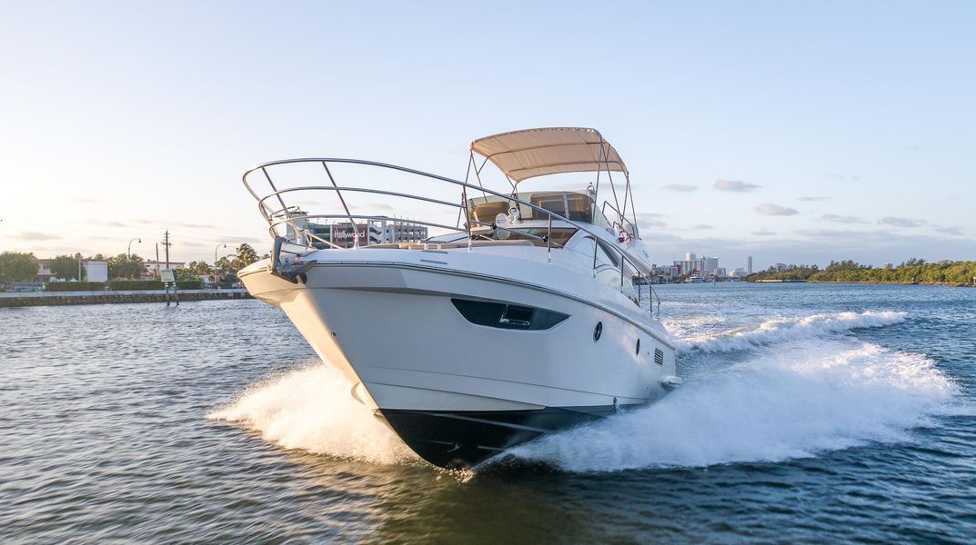 2012 Azimut 40 FLY