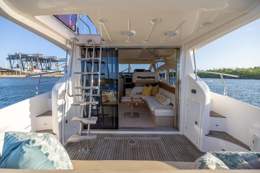 2012 Azimut 40 FLY