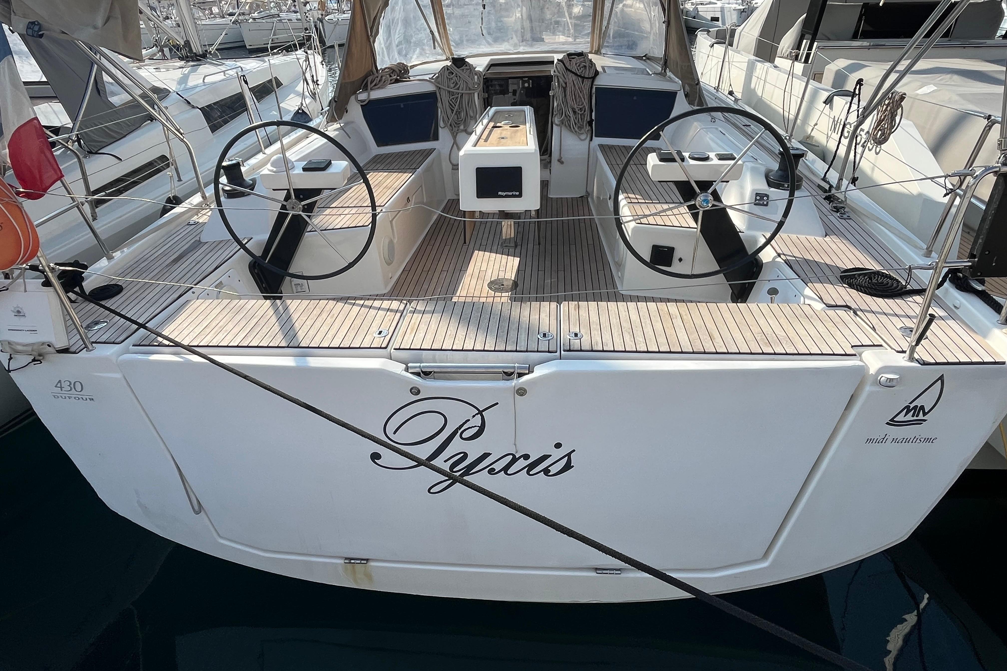 2019 Dufour 430