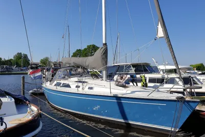 1990 Hunter 35.5 Legend