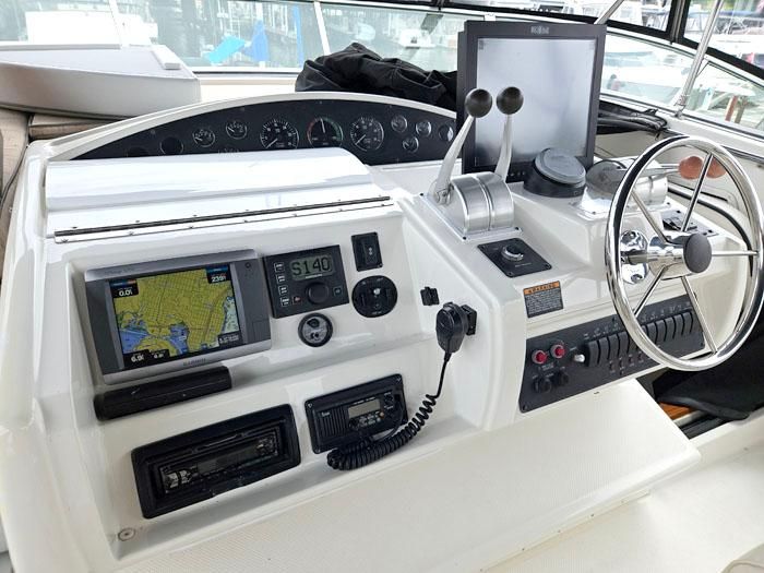 2000 Bayliner 52 