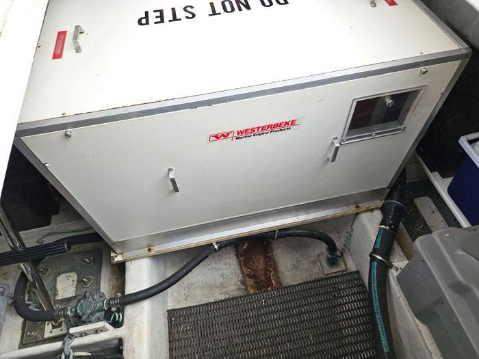 2000 Bayliner 52 
