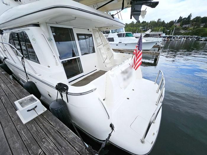 2000 Bayliner 52 