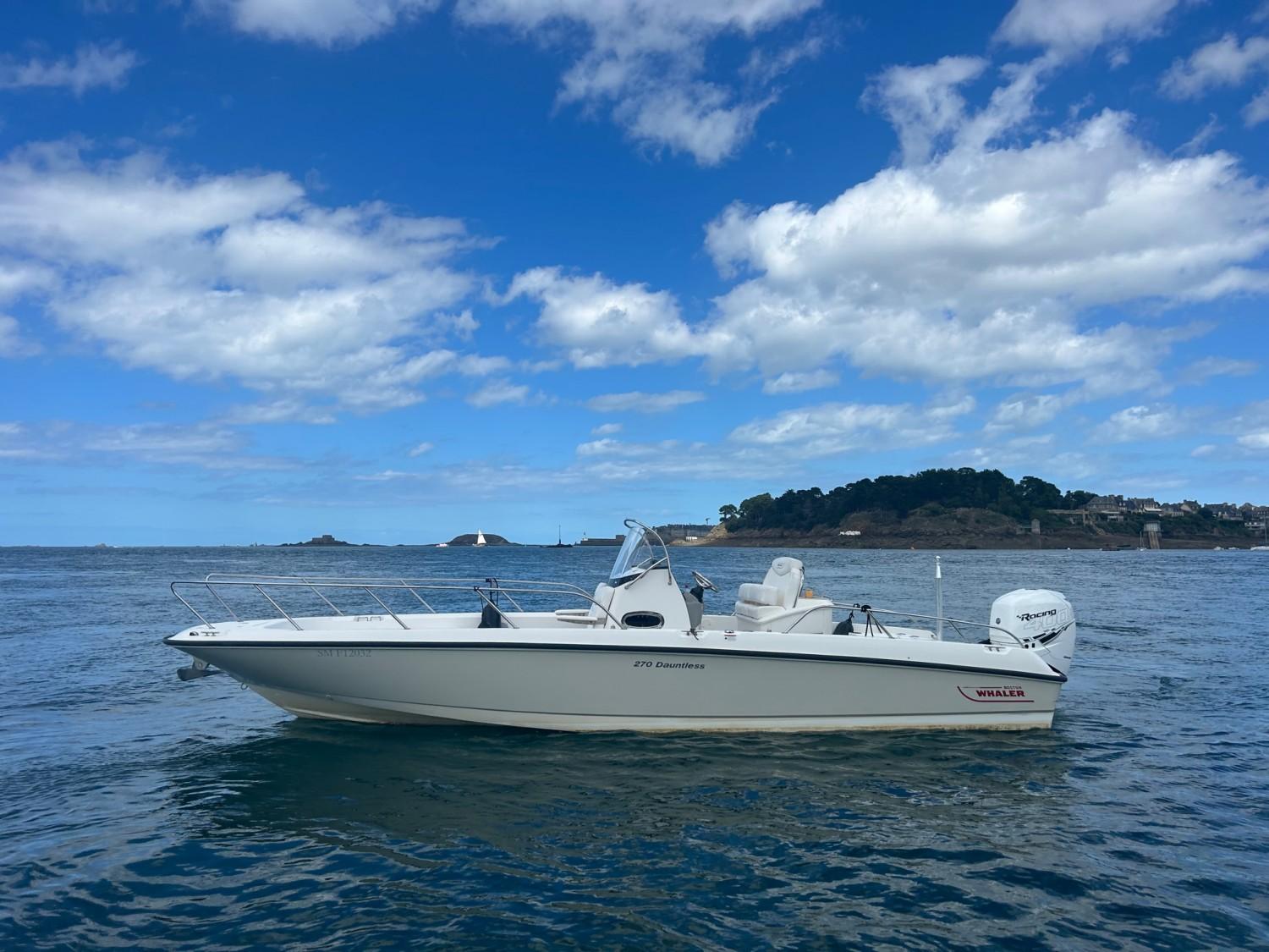 Used 2014 Boston Whaler Boston Whaler 270 Dauntless - 35 - Ille-et ...