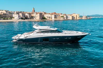 Princess V62