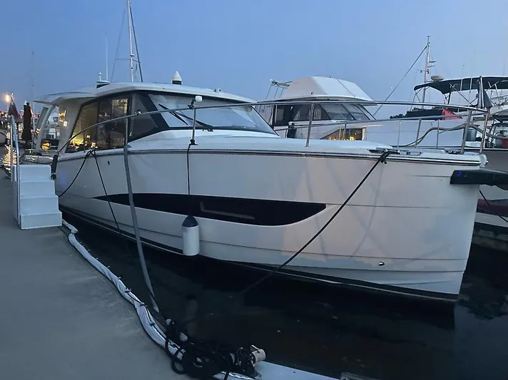 Fully Charged Yacht Photos Pics 