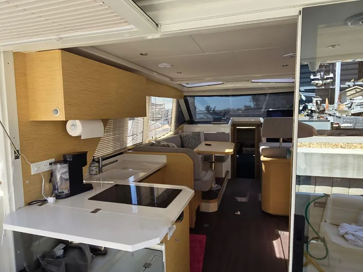 Fully Charged Yacht Photos Pics 