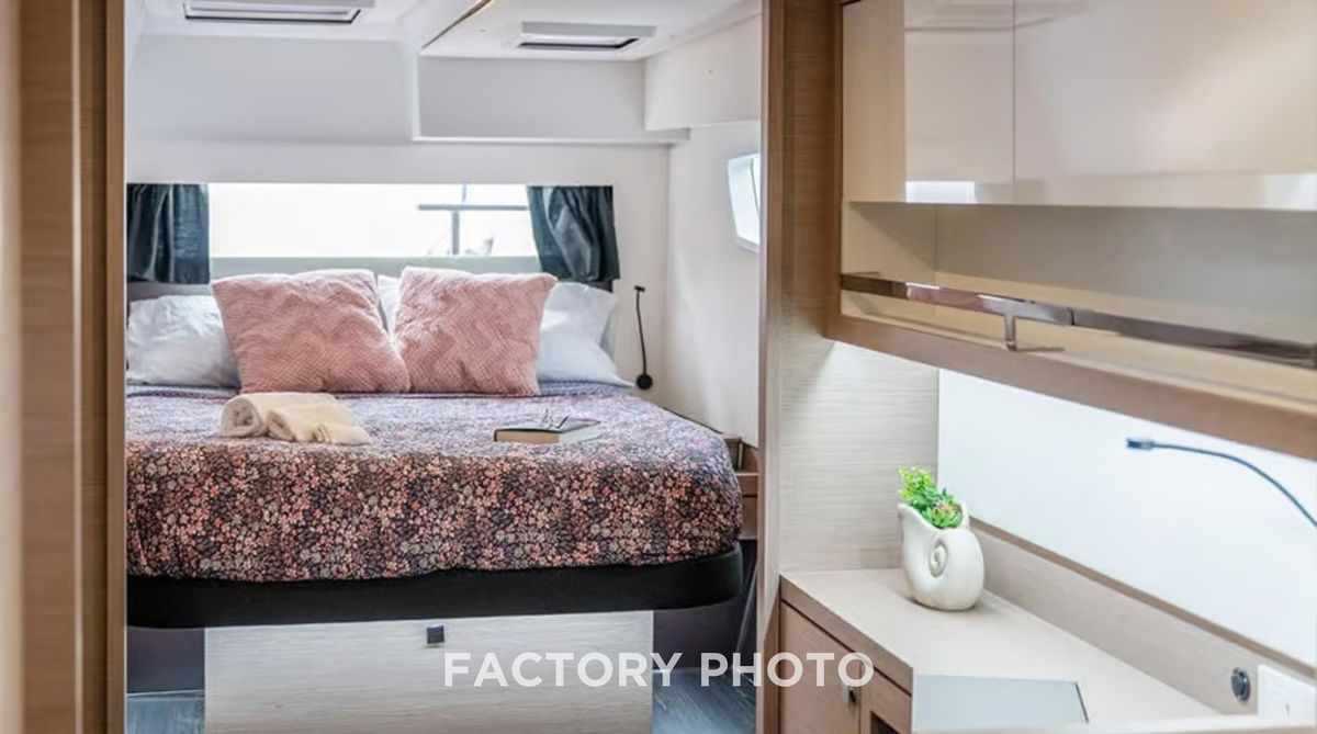 2022 Fountaine Pajot 45 