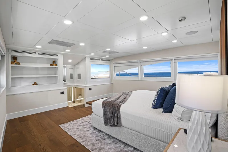 Panacea Yacht Photos Pics Luxurious bedroom interior on 2011 Mengi Yay 115 MY yacht with ocean view.