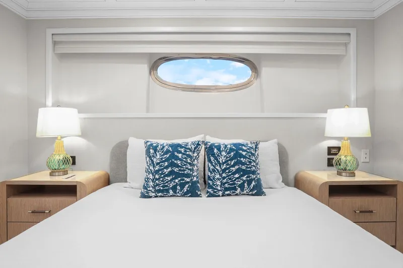 Panacea Yacht Photos Pics Luxurious bedroom interior on 2011 Mengi Yay 115 MY yacht with elegant decor.