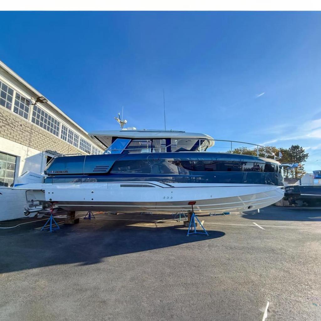 Wellcraft 44 Explorer