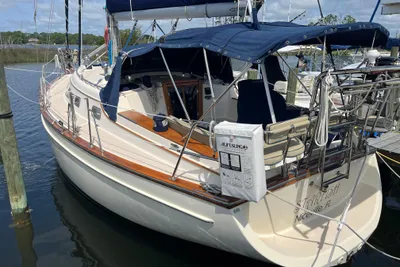 Island Packet 350