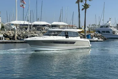 Jeanneau NC 11