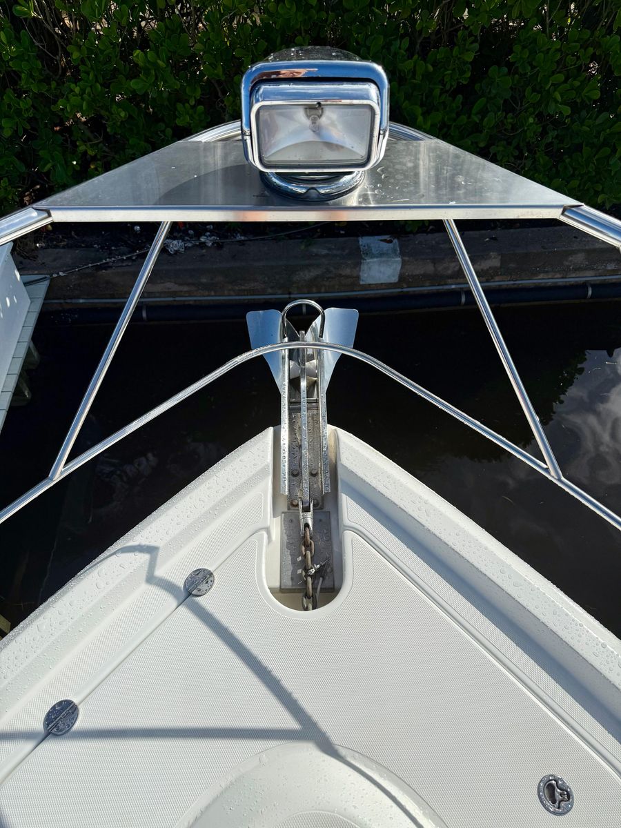 2012 Cruisers Yachts 48 