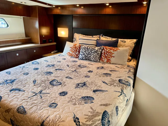 Bushels Of Fun VII Yacht Photos Pics 