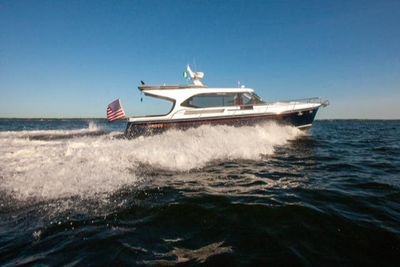 Yacht