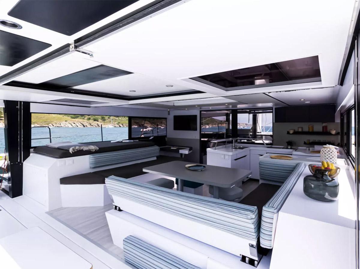 Catamaran Windelo (2022) 