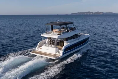 2022 Fountaine Pajot MY6