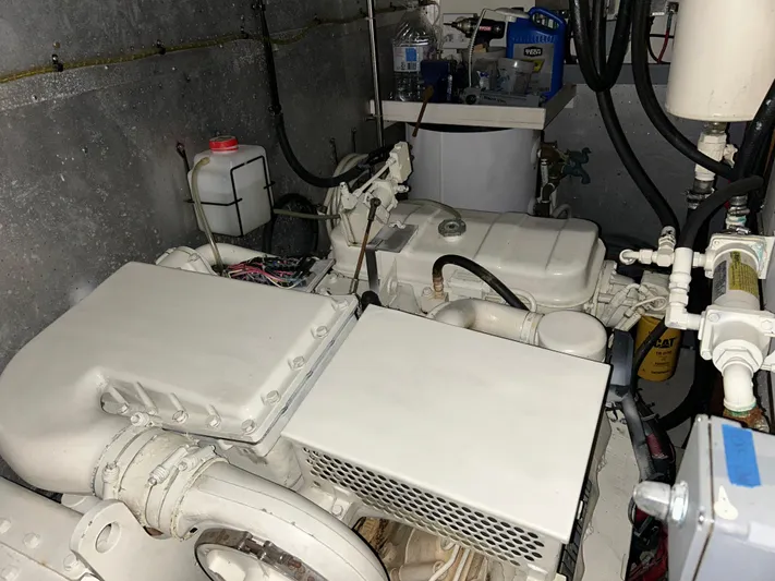 Broker Of Venice Yacht Photos Pics 