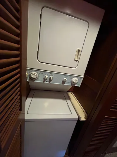 Broker Of Venice Yacht Photos Pics Stacked washer and dryer in 1988 Sea Ranger aft cabin.