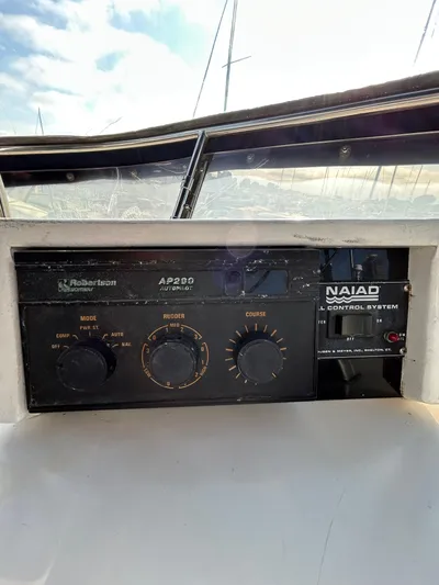 Broker Of Venice Yacht Photos Pics 