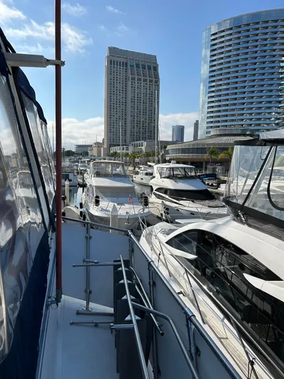 Broker Of Venice Yacht Photos Pics 