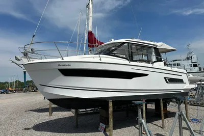 Jeanneau Merry Fisher 895