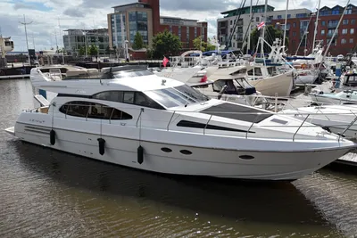 1996 Azimut 54