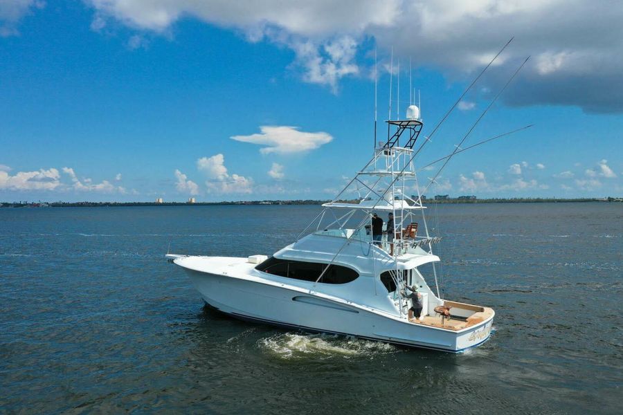 2003 Hatteras 54 Convertible