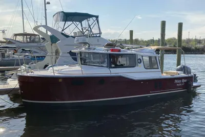 Ranger Tugs R-27
