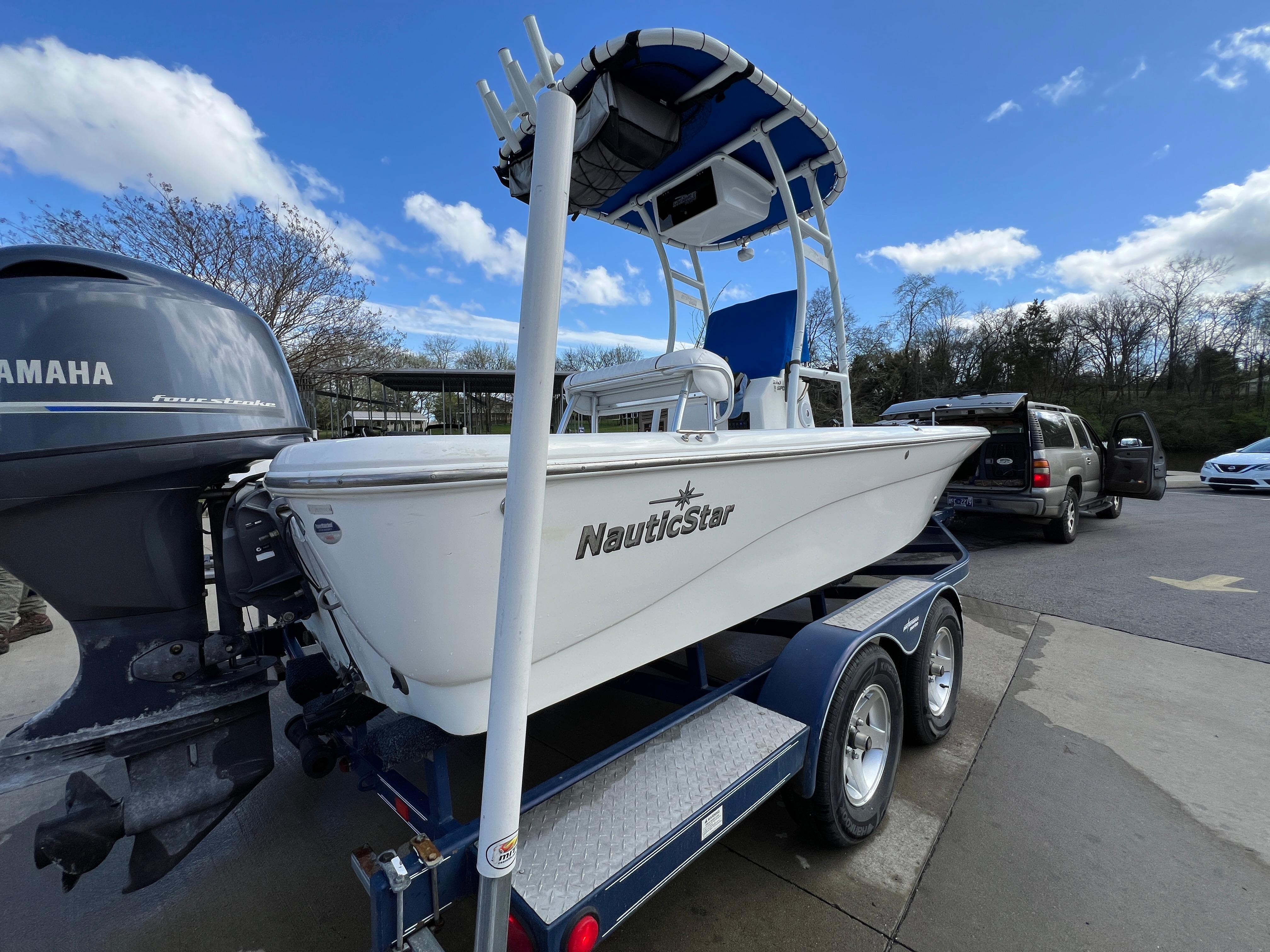 2014 NauticStar 2110 Nautic Bay Sport Center Console for sale - YachtWorld