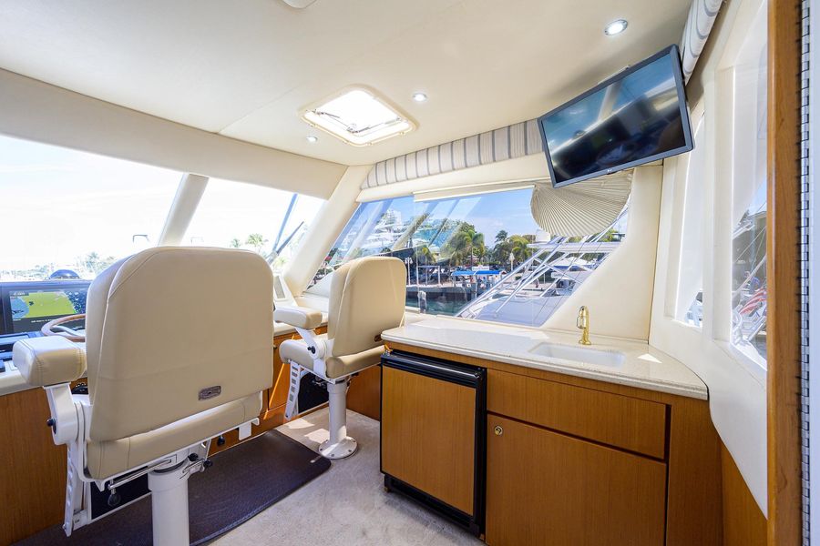 2006 Ocean Yachts 57 Enclosed Bridge