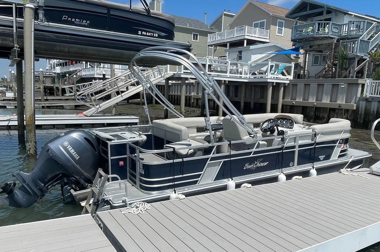 Used 2018 SunChaser 22 Cruise - New Jersey | TopBoats