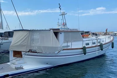Menorquin Yacht 160