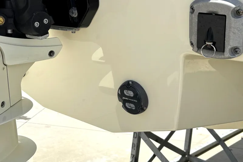  Yacht Photos Pics 2023 Chris-Craft Launch 28 GT boat stern detail with hardware and fittings.