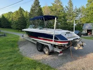 Chris-Craft Launch 25