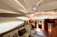 Luxurious interior of 2007 Cruisers Yachts 447 Sport Sedan with elegant seating and modern amenities.