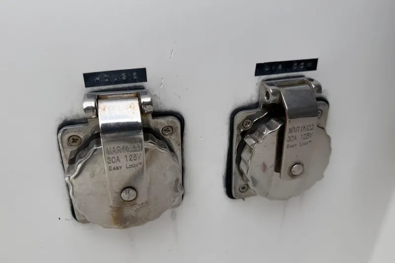 Muse Yacht Photos Pics Nautitech 40 Open 2019 boat power outlets labeled "House" and "Air Con."