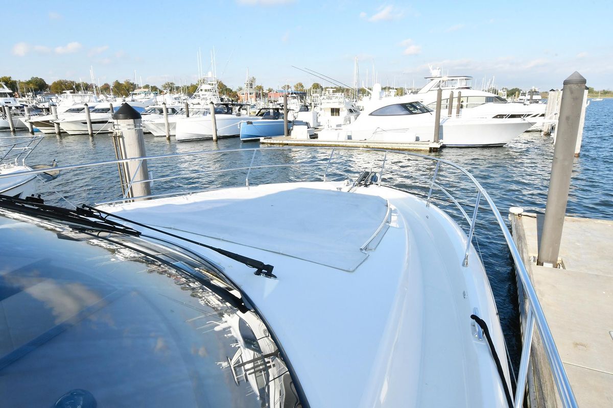 2018 Prestige 56 