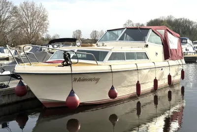 Bates 810 Astral Soft Top Aft Cabin