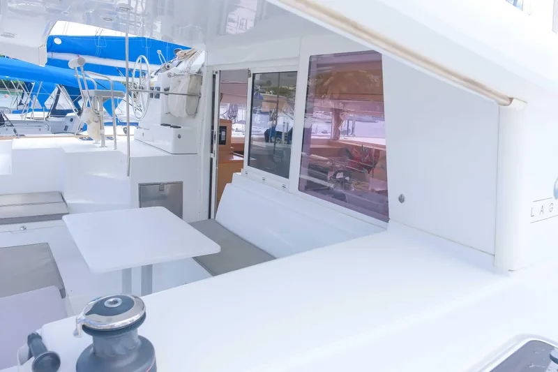 Larimar Yacht Photos Pics 2015 Lagoon 400 S2 catamaran with spacious deck and seating area.