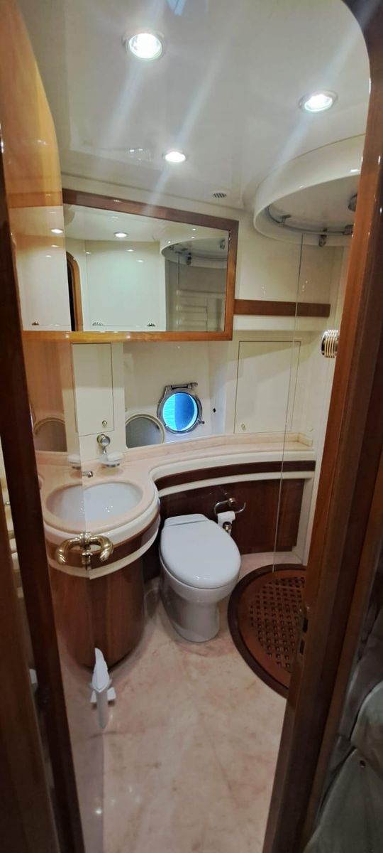 2008 Azimut 78 