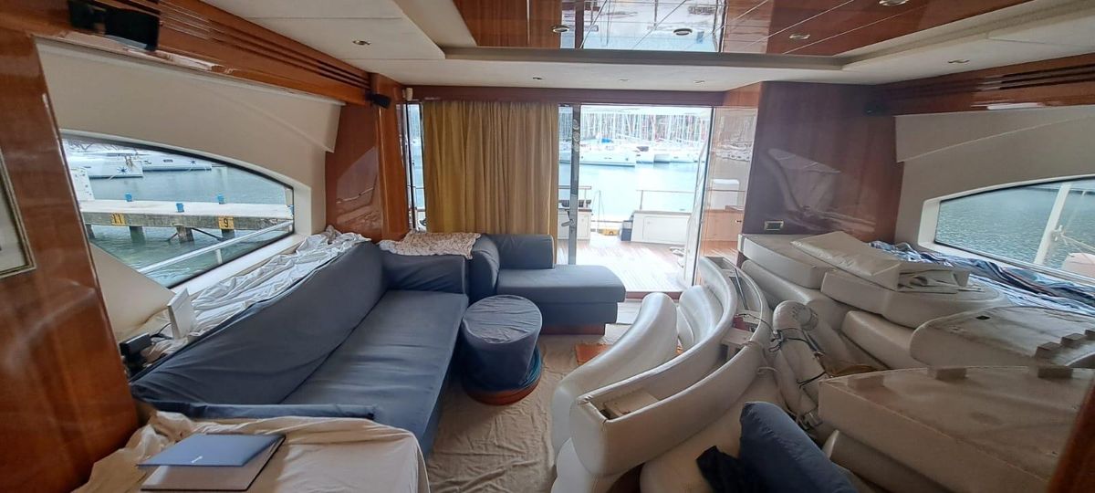 2008 Azimut 78 