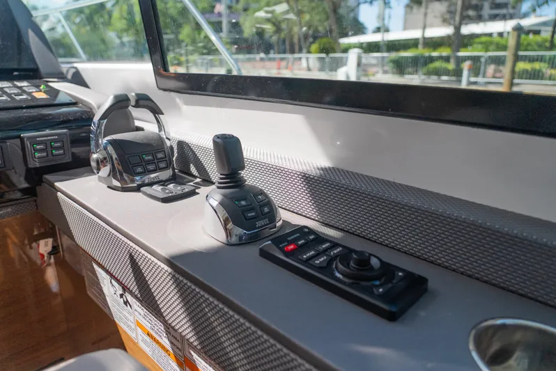 Duke Yacht Photos Pics Control panel of 2018 Cruisers Yachts 50 Cantius with joystick and throttle.