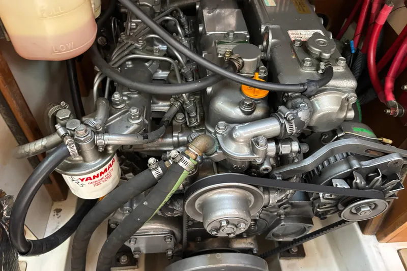 Sandman Yacht Photos Pics Engine of a 2004 Catalina 400 MkII sailboat, featuring Yanmar components.