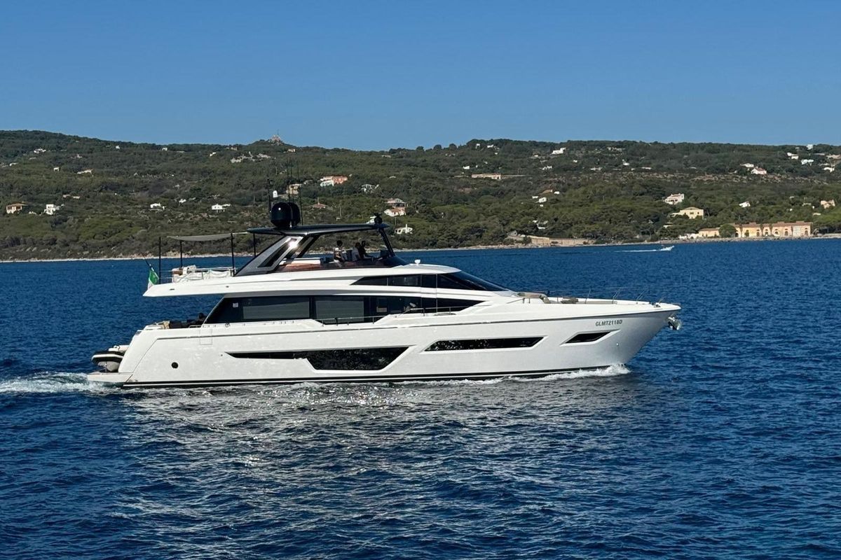 2023 Ferretti Yachts 78 