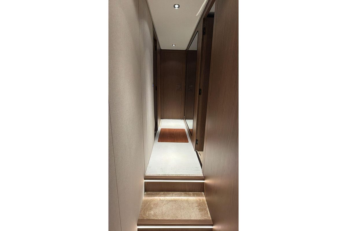 2023 Ferretti Yachts 78 